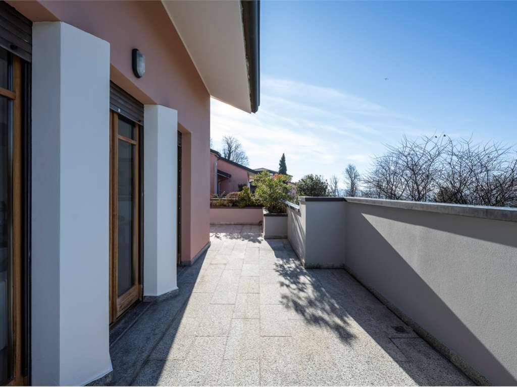 Villa a Casciago in Via Mortirone, 7 - Foto 4