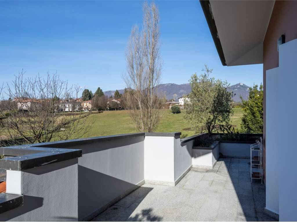 Villa a Casciago in Via Mortirone, 7 - Foto 5