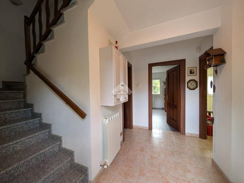 Villa a Carasco in Località Case di Sopra, 4 - Foto 2