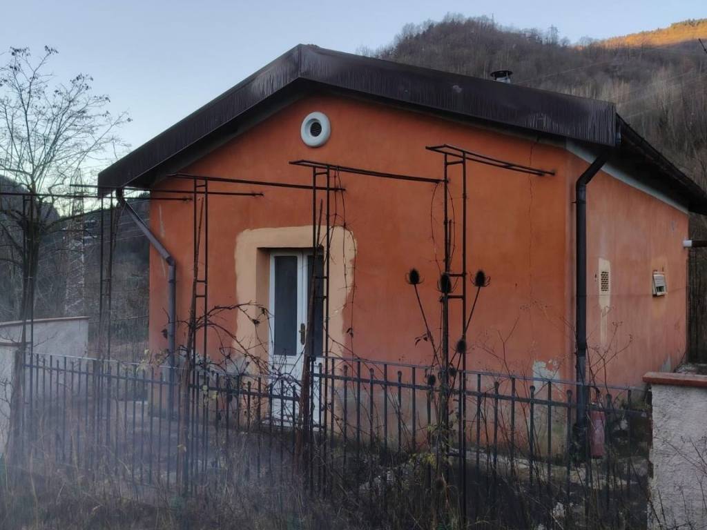 Rustico / casale a Castiglione dei pepoli in Via Ca' di Landino - Foto 3