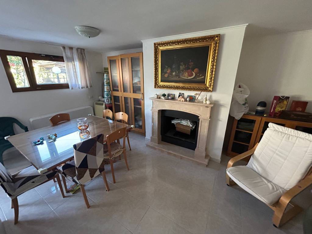 Villa a Montecorvino pugliano in Via Abruzzo, 13 - Foto 2