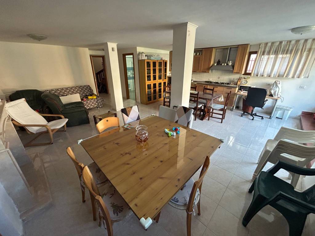 Villa a Montecorvino pugliano in Via Abruzzo, 13 - Foto 4