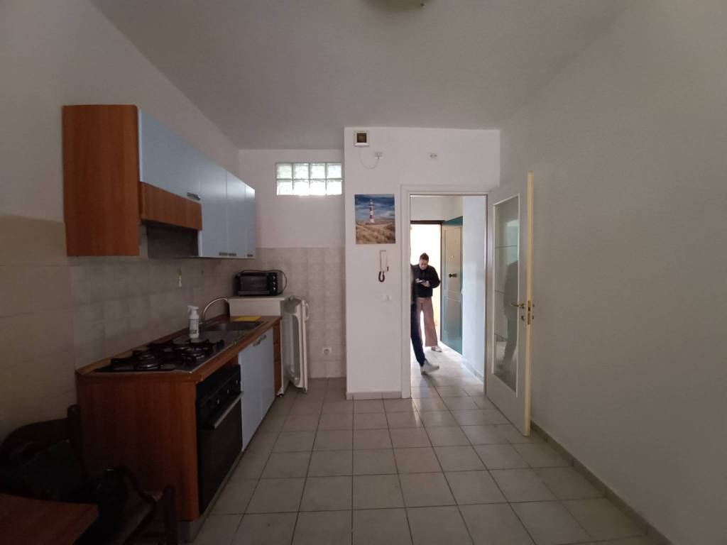 Appartamento a Livorno in Via Carrozzieri, 12 - Foto 4