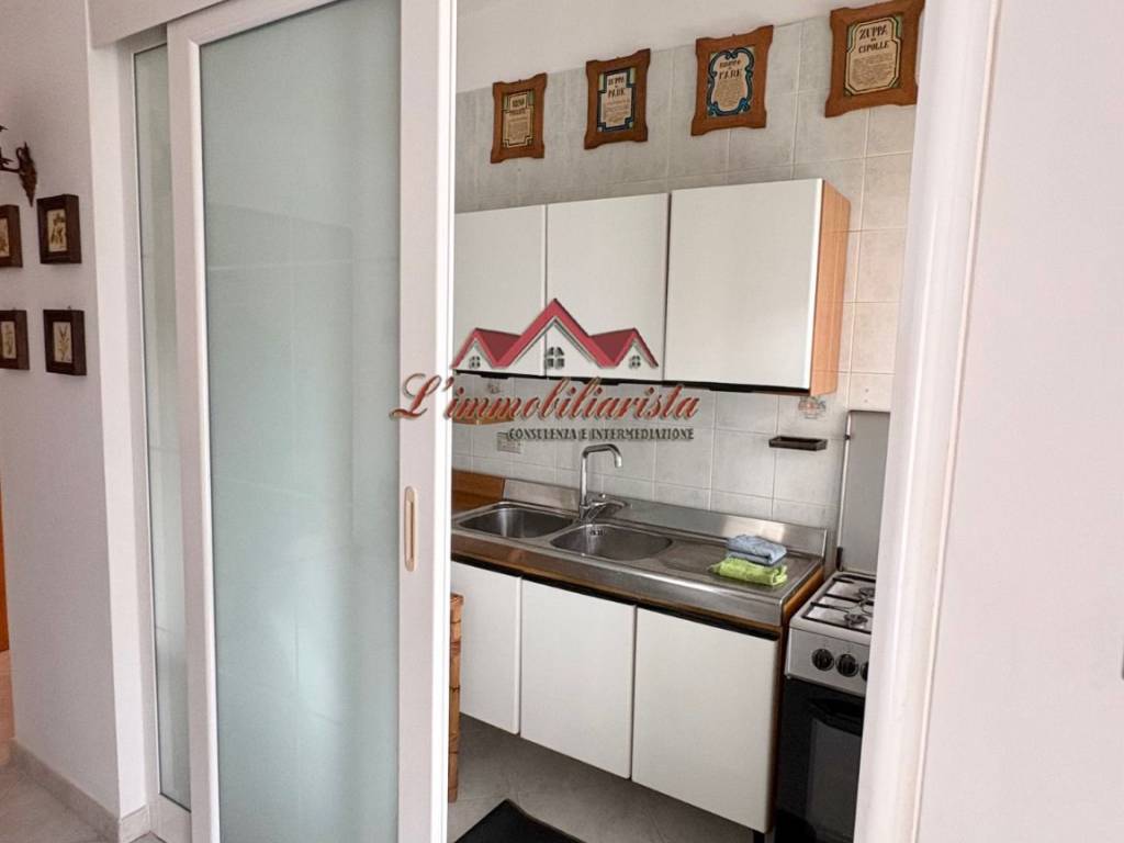 Appartamento a Valenzano in Via Giuseppe Tatarella - Foto 5