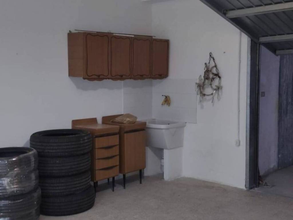 Box / garage a Campobasso in Viale Alessandro Manzoni - Foto 3