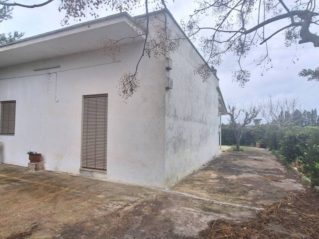 Rustico / casale a Cutrofiano in Strada Provinciale Collepasso Cutrofiano - Foto 3