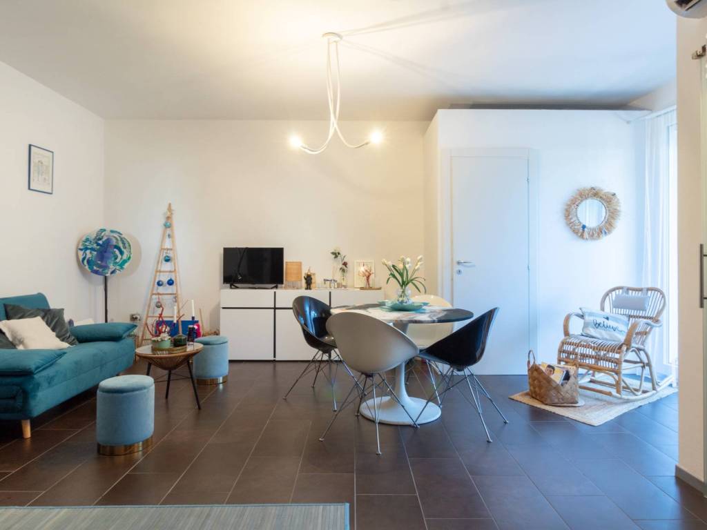 Appartamento a Comacchio in Viale Amilcare Ponchielli, 18 - Foto 3