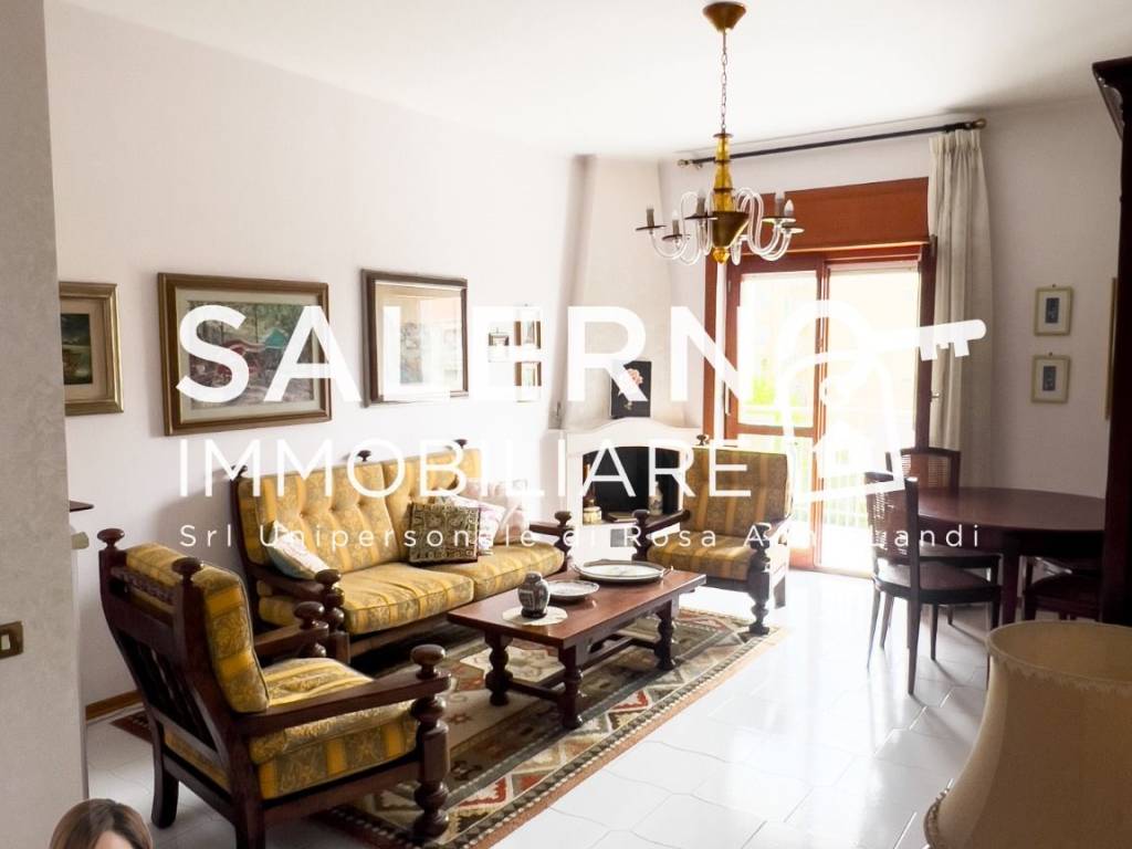 Appartamento a Salerno in Via Andrea Sorrentino, 1 - Foto 2