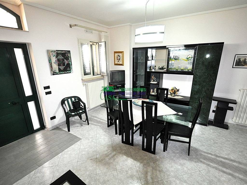 Casa indipendente a Ragusa in VIA MICHELE PENNAVARIA - Foto 3