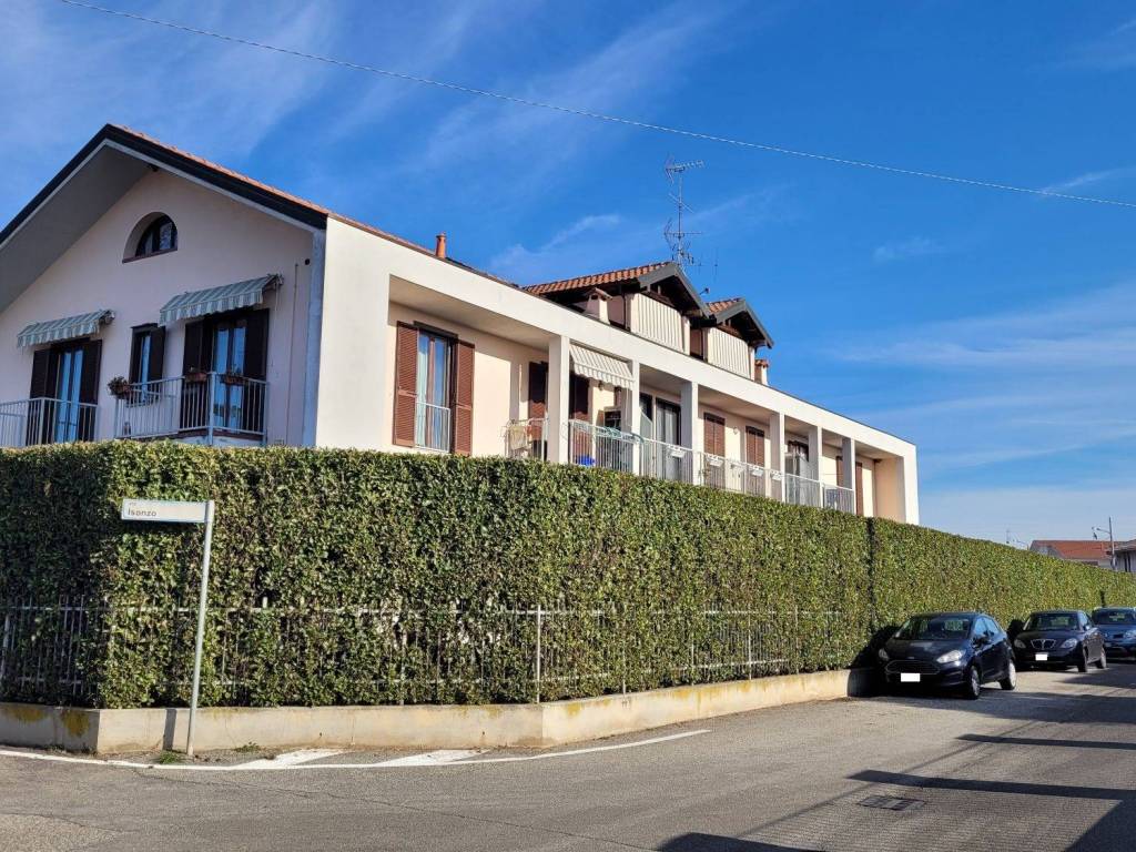 Appartamento a Varallo pombia in Via Isonzo, 3 - Foto 4