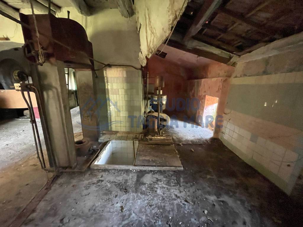 Villa a Imperia in Via Vittorio Emanuele II - Foto 4