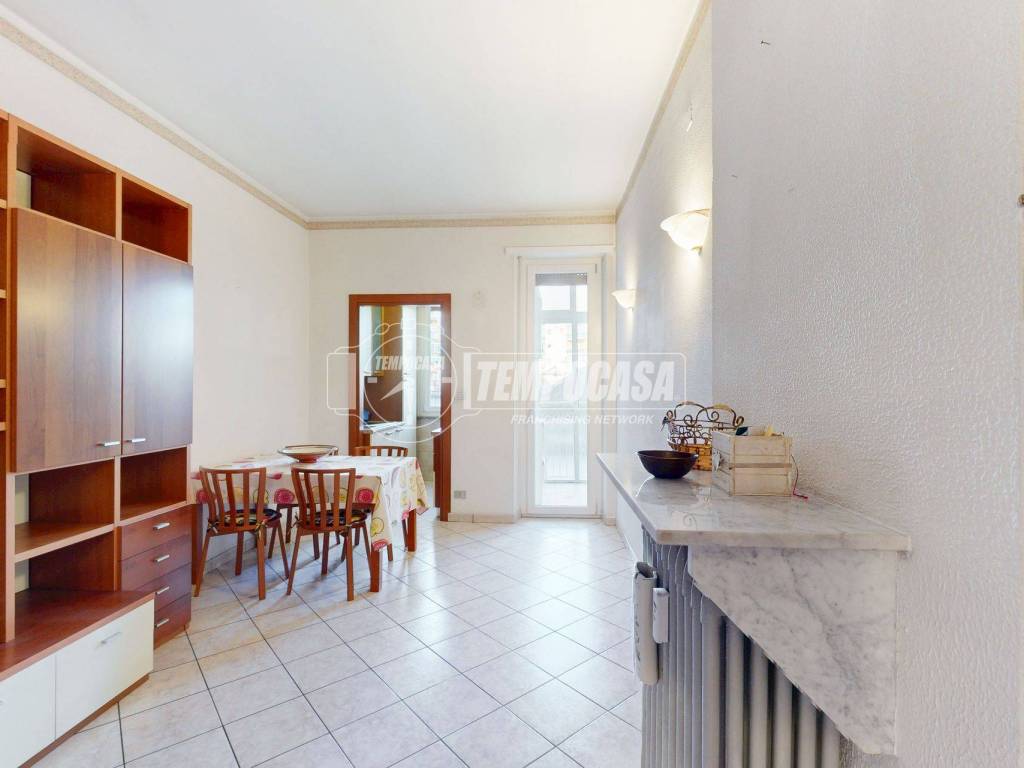Appartamento a Orbassano in Via Vittorio Alfieri 9 - Foto 2