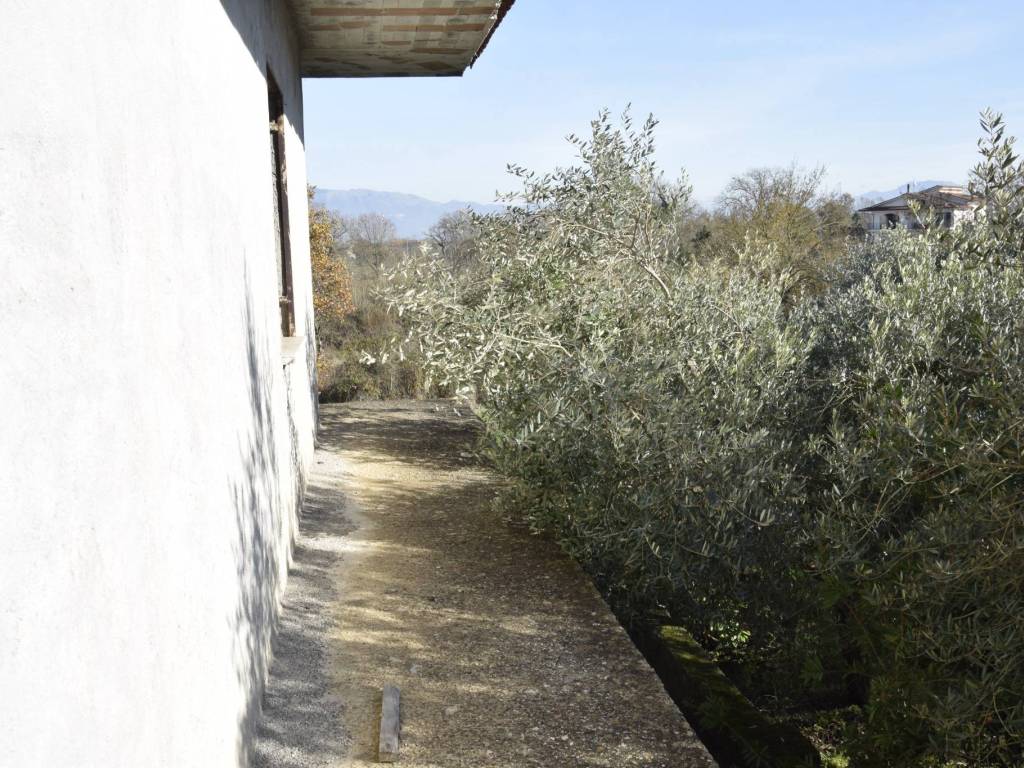 Villa a Esperia in Via Spine Farnete - Foto 5