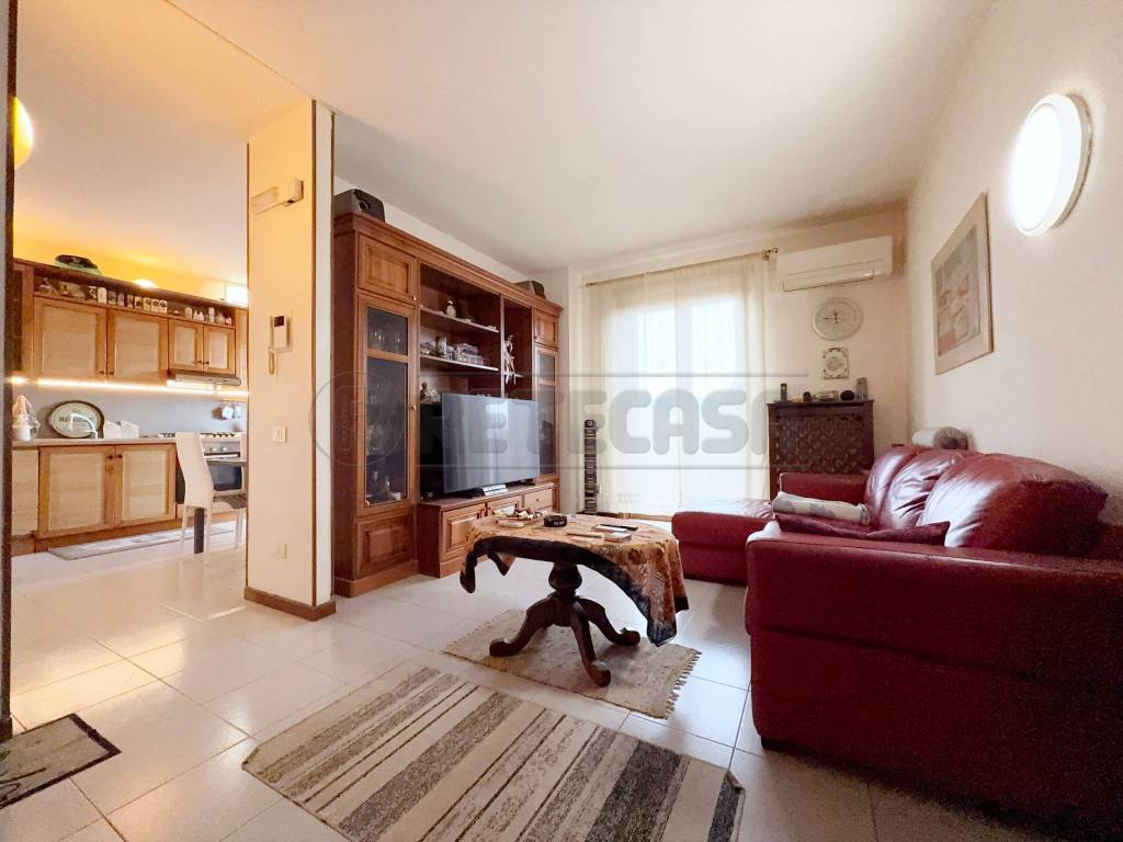 Appartamento a Creazzo in Via A. De Gasperi - Foto 2