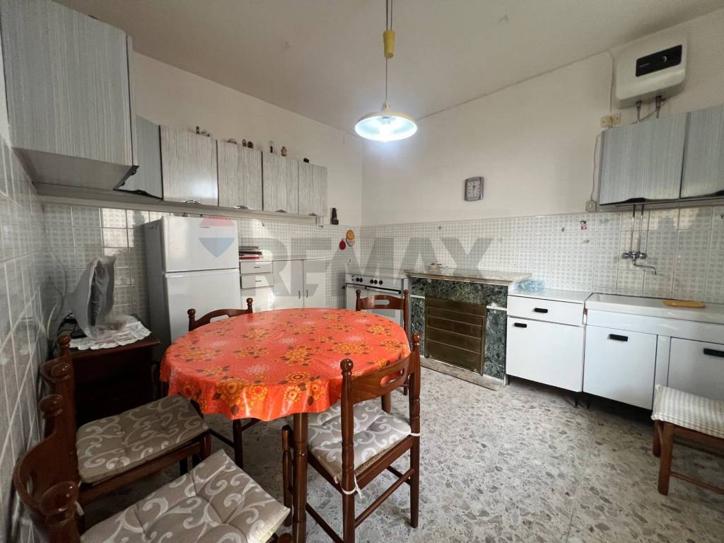 Casa indipendente a Fragneto monforte in Largo San Donato, 51 - Foto 4