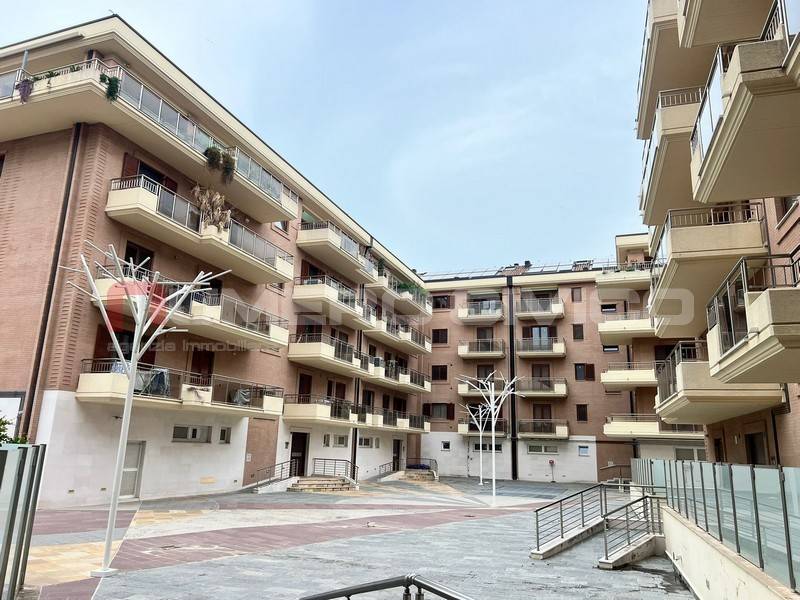 Appartamento a Foggia in Via Michele Menichella - Foto 4