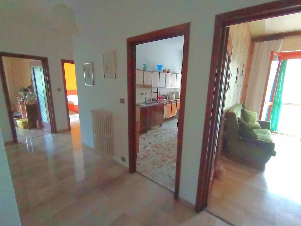 Appartamento a Spotorno in Via Corsica - Foto 2