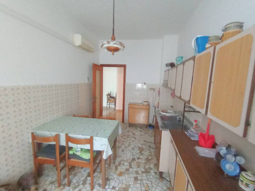 Appartamento a Spotorno in Via Corsica - Foto 3
