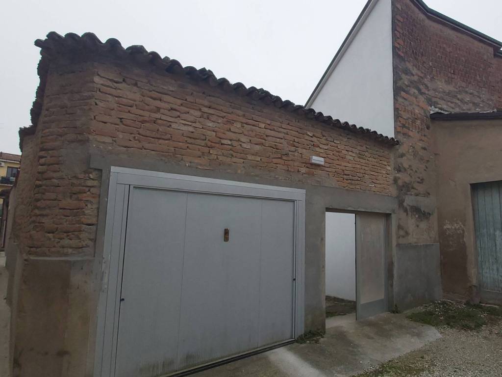 Villa a Bagnacavallo in Via Guglielmo Oberdan, 9 - Foto 4