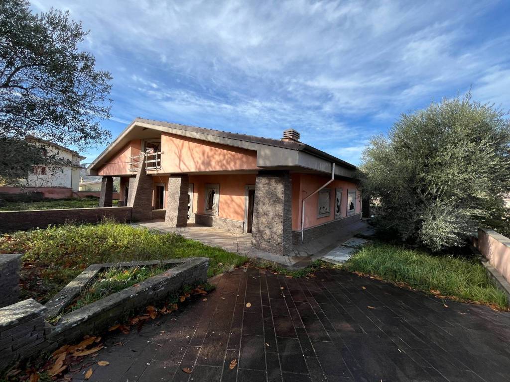 Villa a Colonna in Via Colle Sant'Andrea, 5 - Foto 4