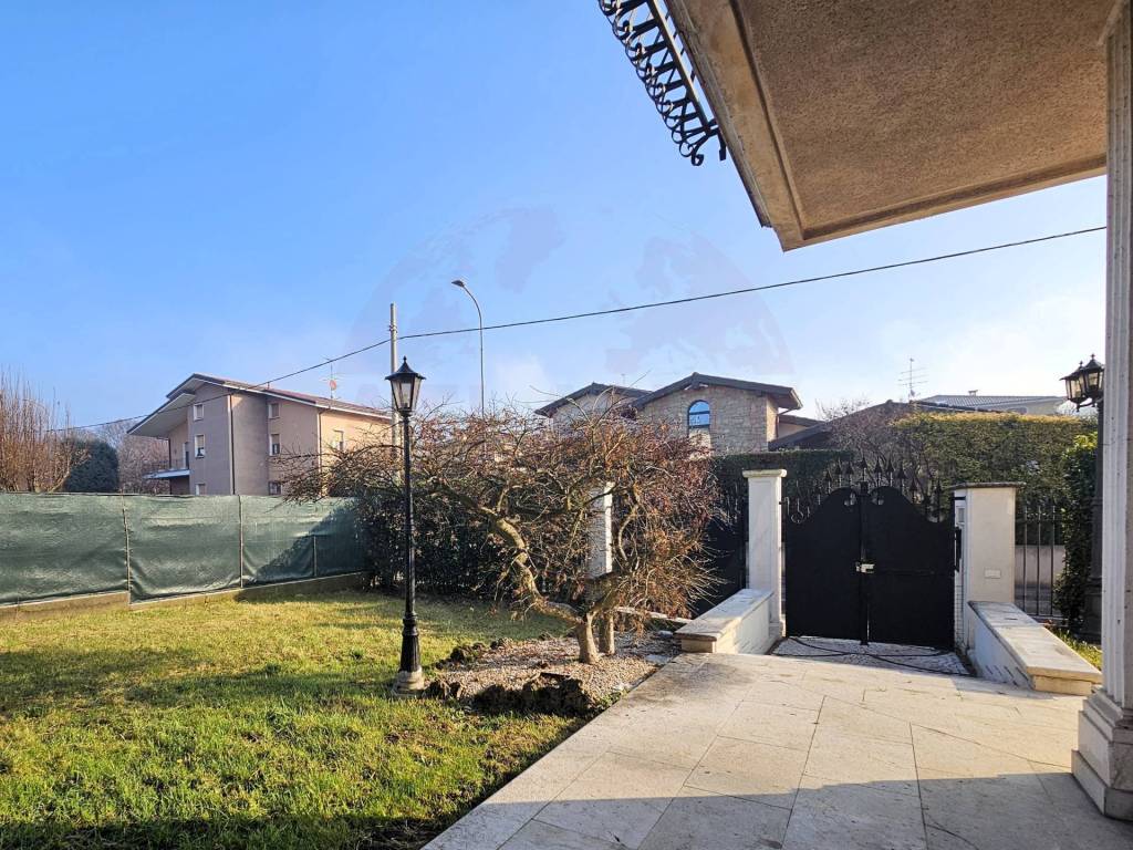 Villa a Passirano in Via Cesare battisti - Foto 3