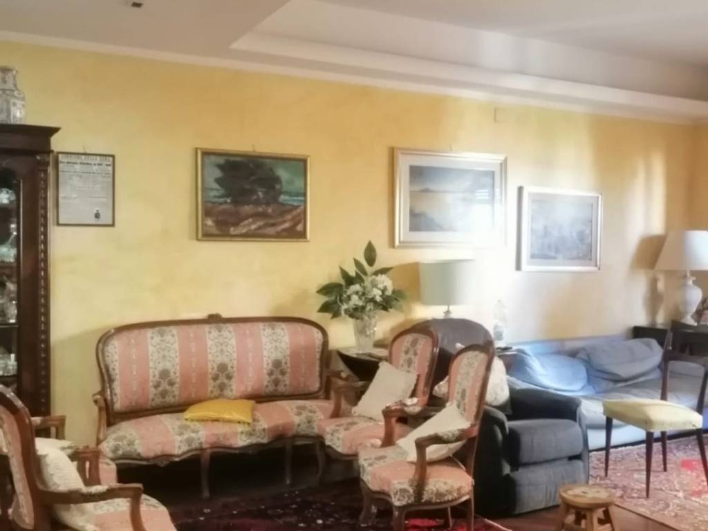 Appartamento a Reggio calabria in Via Santa Lucia al Parco, 9 - Foto 4