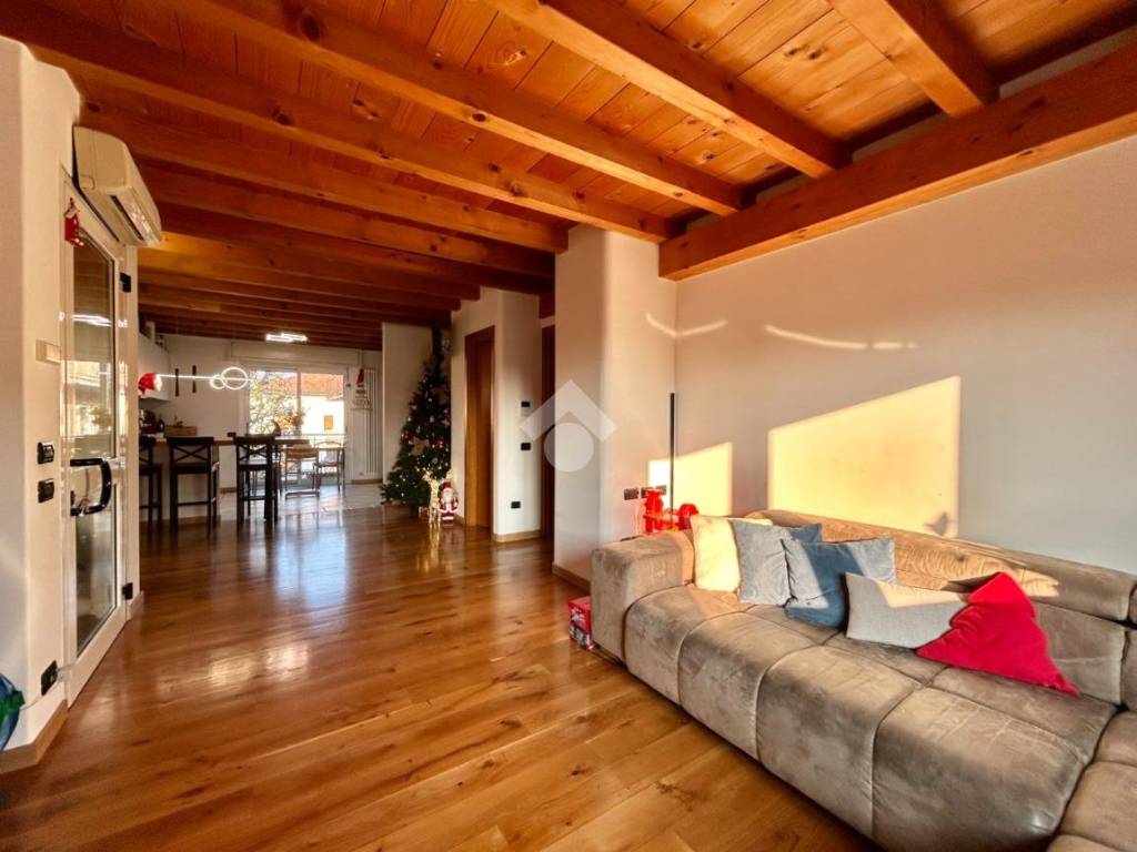 Villa a Gorle in Via Tevere, 1 - Foto 2