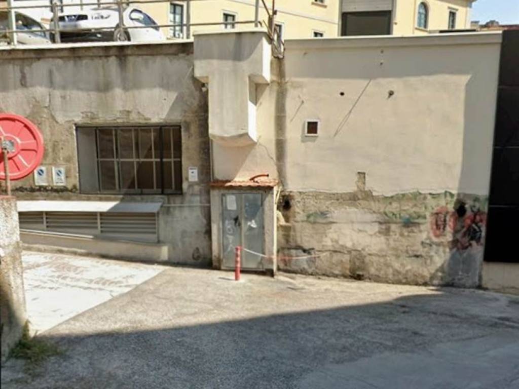 Box / garage a Salerno in Via Michelangelo Schipa, 10 - Foto 5