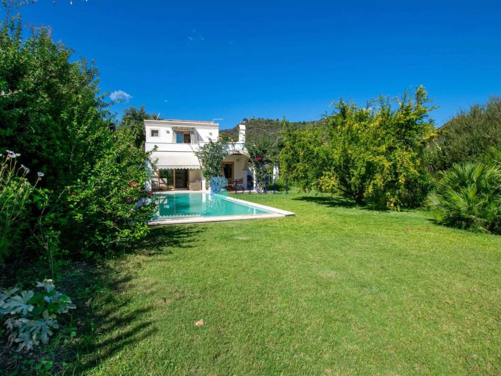 Villa a Pula in Is Molas - Foto 2