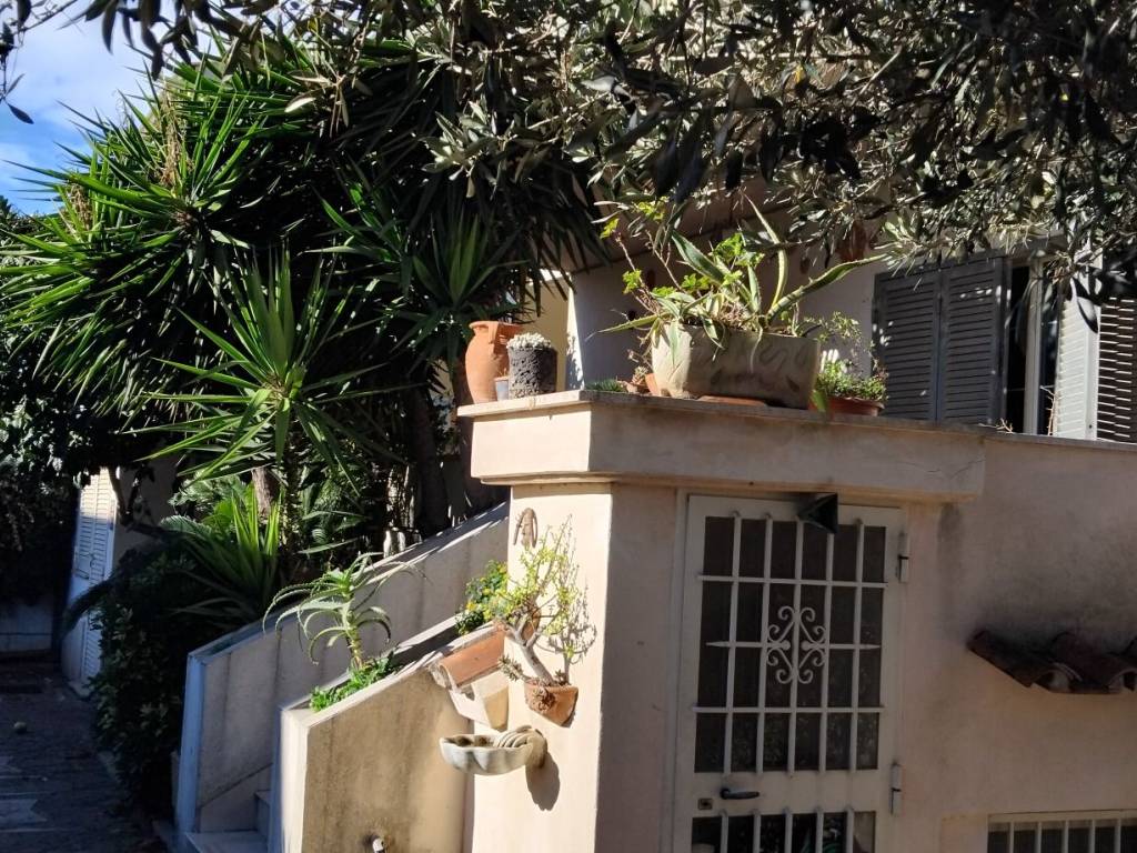 Villetta a schiera a Fiumicino in Via Porto Cervo, 51 - Foto 4