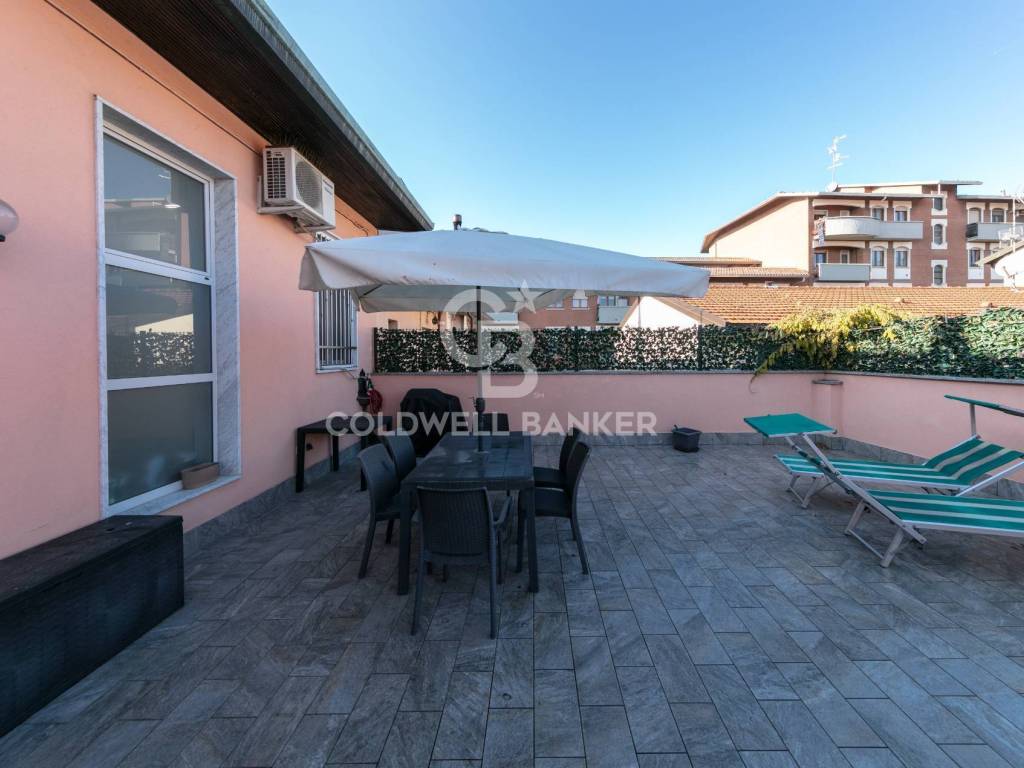 Villa a Magnago in Piazza San Michele, 23 - Foto 4