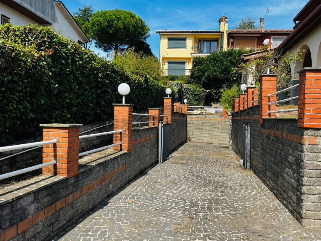 Villa a Genzano di roma in Viale del Colle - Foto 2