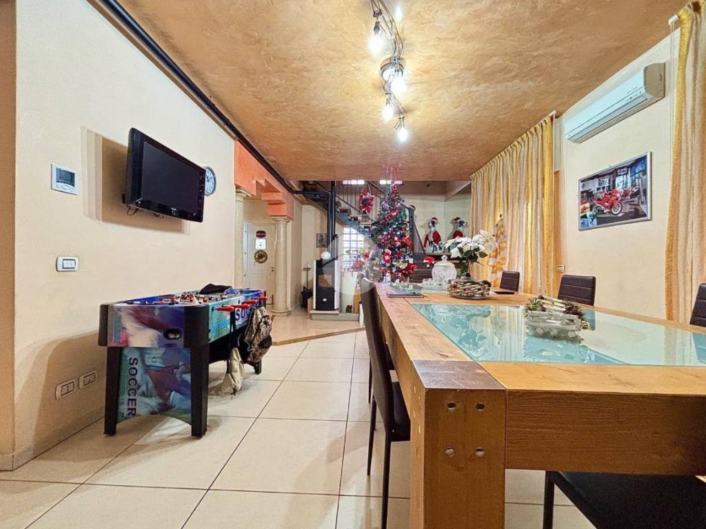 Villa a San giovanni lupatoto in Via G. Leopardi, 11 - Foto 5