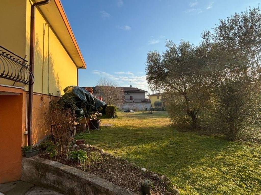 Villa a Monzambano - Foto 2