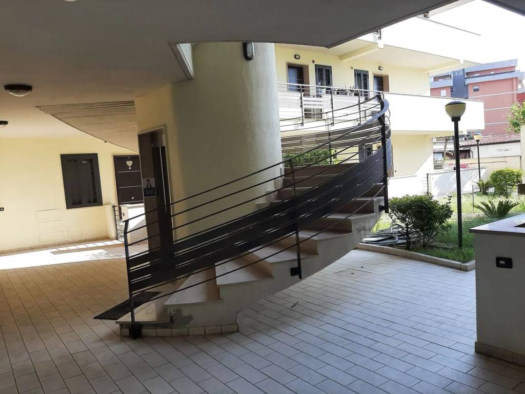Appartamento a Cisterna di latina in Via Caporetto - Foto 3