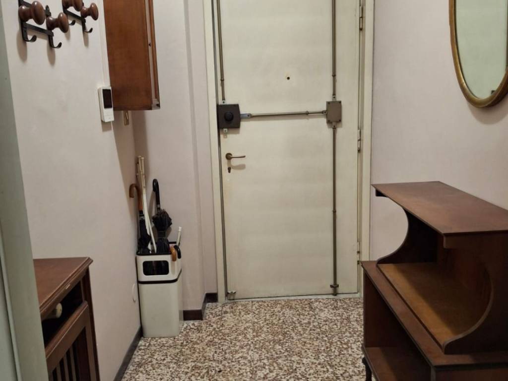 Appartamento a Novara in Via Monte Grappa - Foto 2