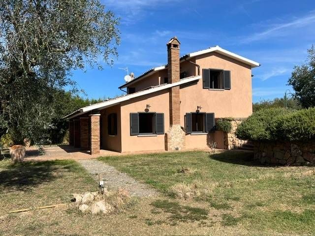 Villa a Pitigliano in Strada del Pantano - Foto 2
