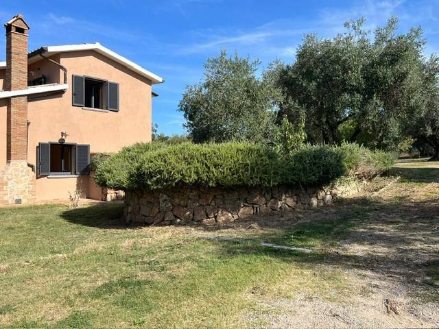 Villa a Pitigliano in Strada del Pantano - Foto 3