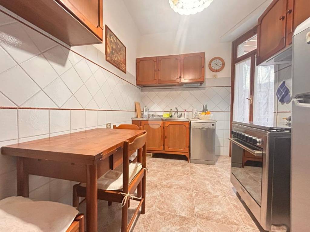 Appartamento a La spezia in Via Giovanni Bosco, 10 - Foto 2