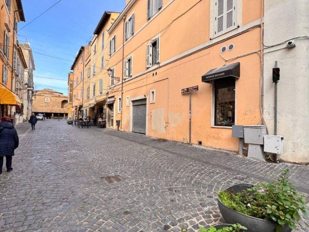 Immobile a Albano laziale in Via della Rotonda, 3 - Foto 3