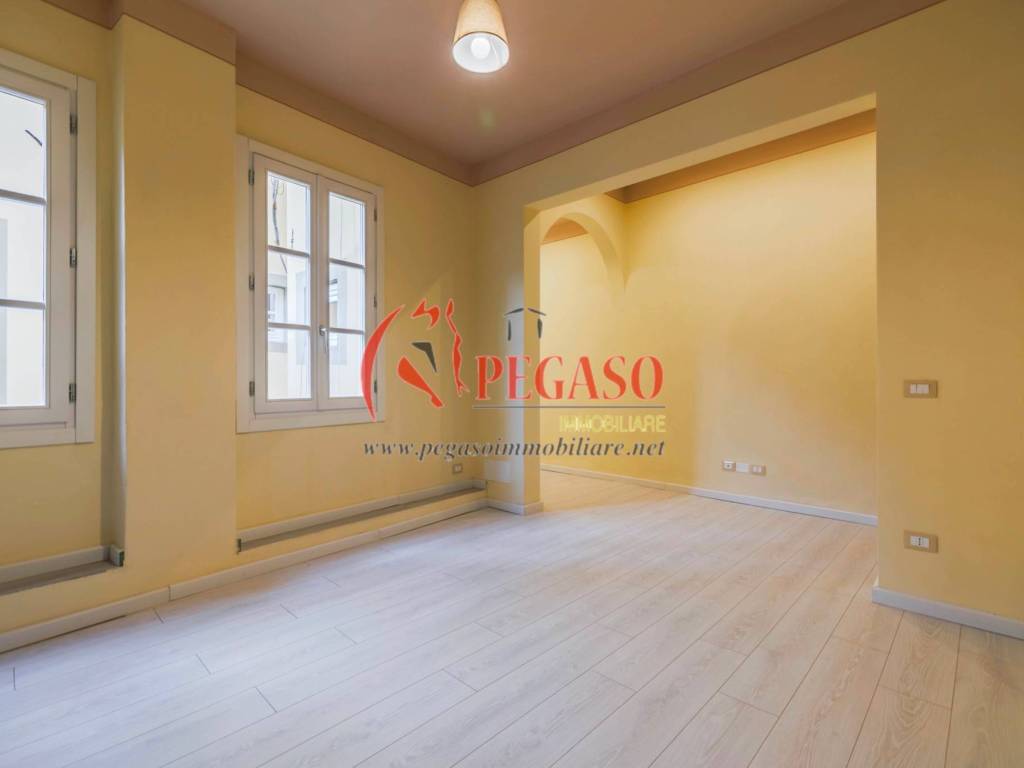 Appartamento a Pescia in Piazza Giuseppe Mazzini - Foto 4