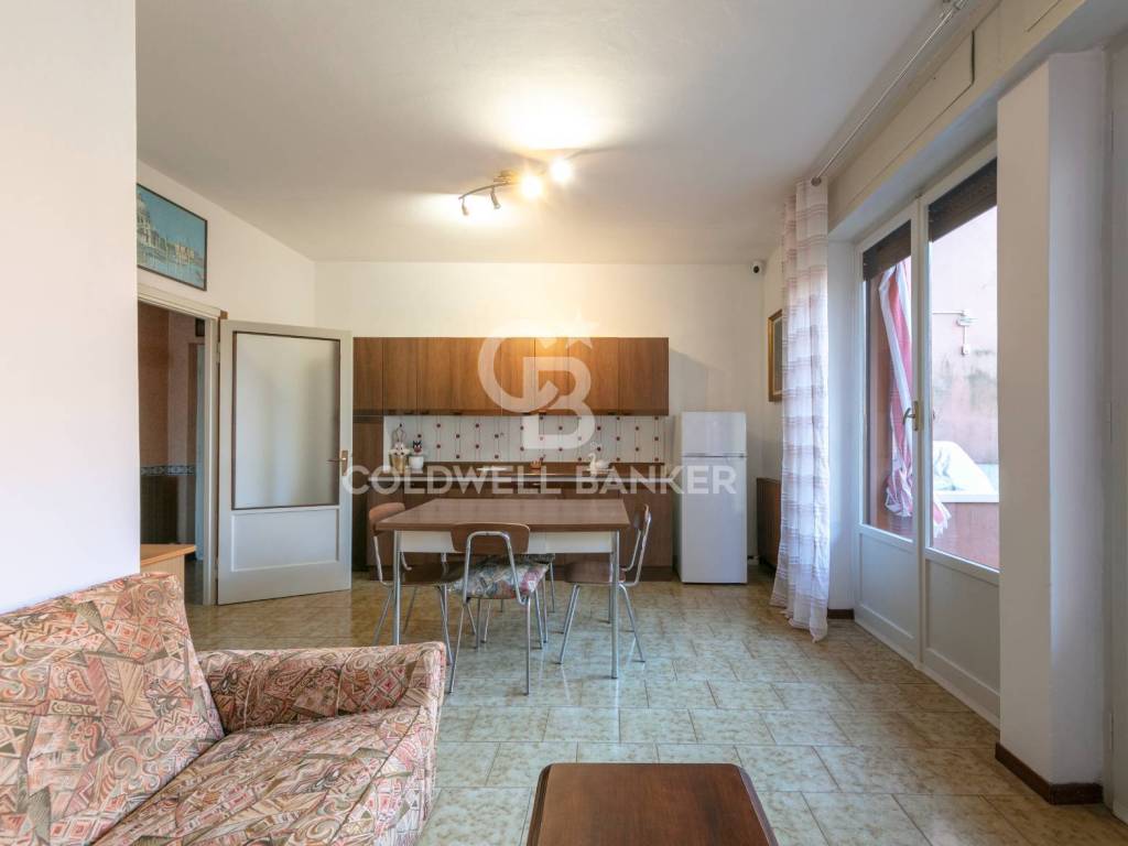 Appartamento a Samarate in Via Massaua, 44 - Foto 2