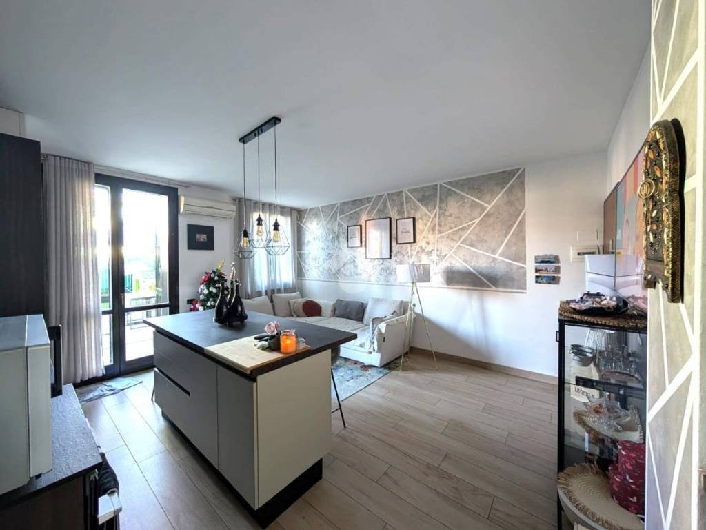 Appartamento a Seriate in Via Guglielmo Marconi, 90 - Foto 2