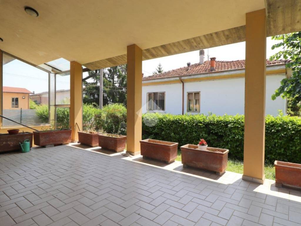 Villa a Goito in Strada Statale Goitese, 136 - Foto 4