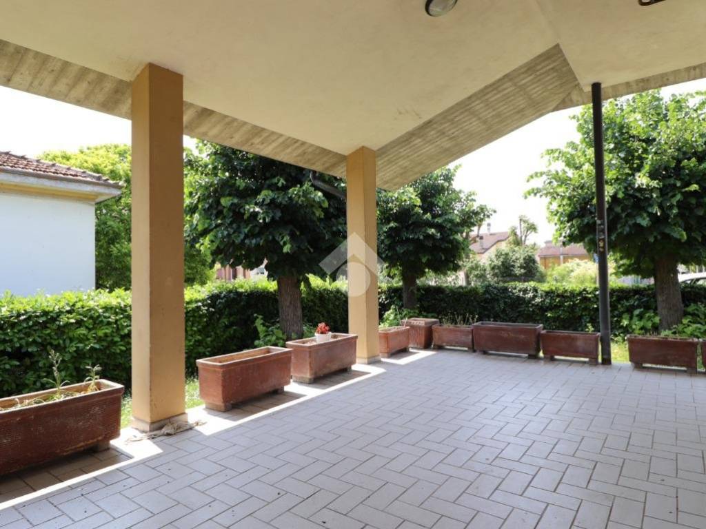 Villa a Goito in Strada Statale Goitese, 136 - Foto 5