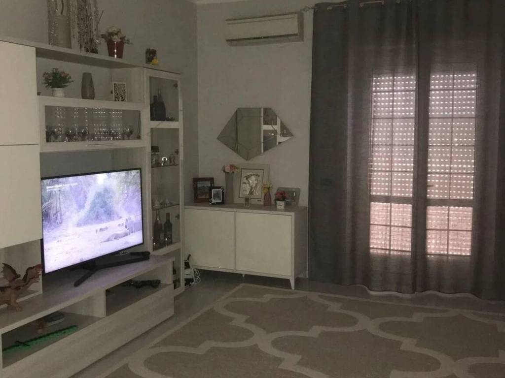 Villa a Cisterna di latina in Via Fleming - Foto 4