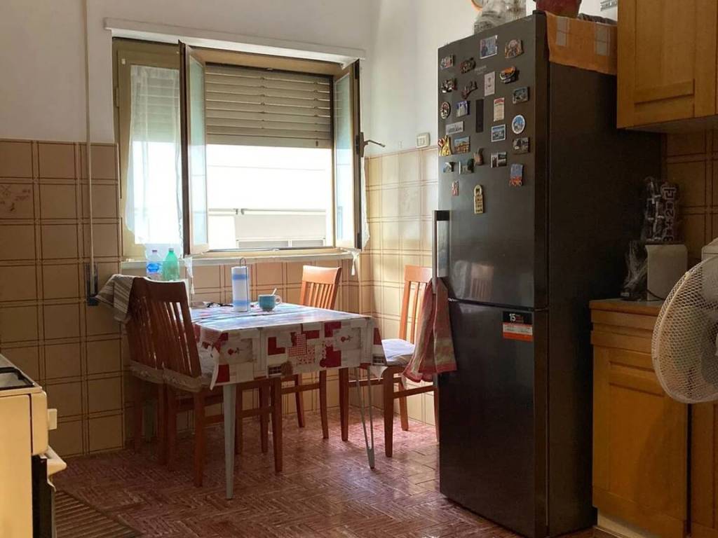 Appartamento a Cisterna di latina in Piazza Michelangelo - Foto 3
