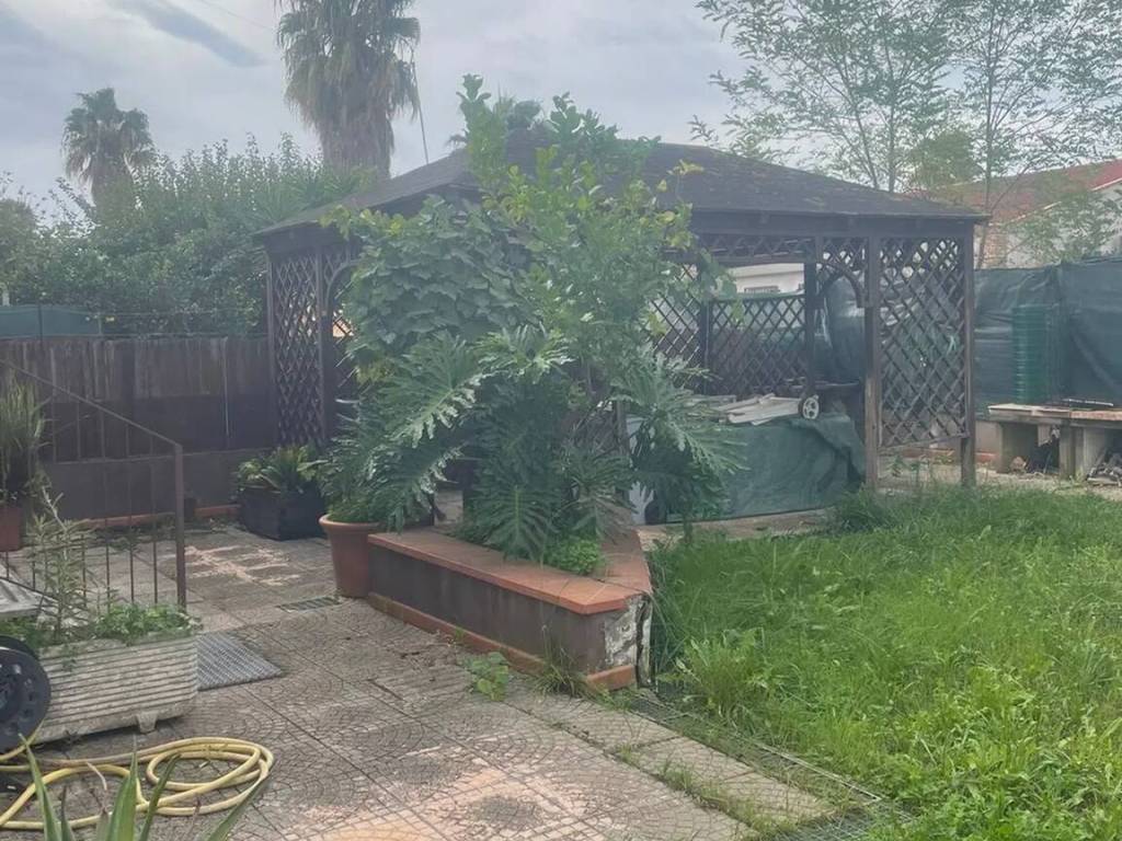 Villa a Latina in Via Mosca - Foto 4