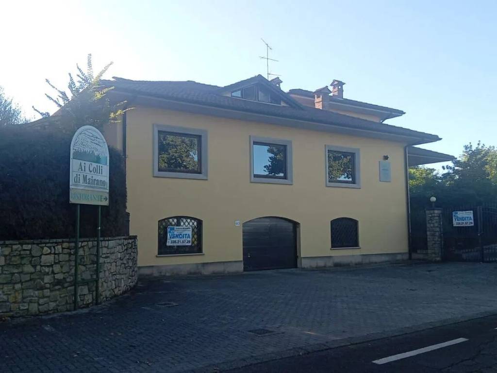 Villa a Casteggio in Via Teresio Bernini, 40 - Foto 2