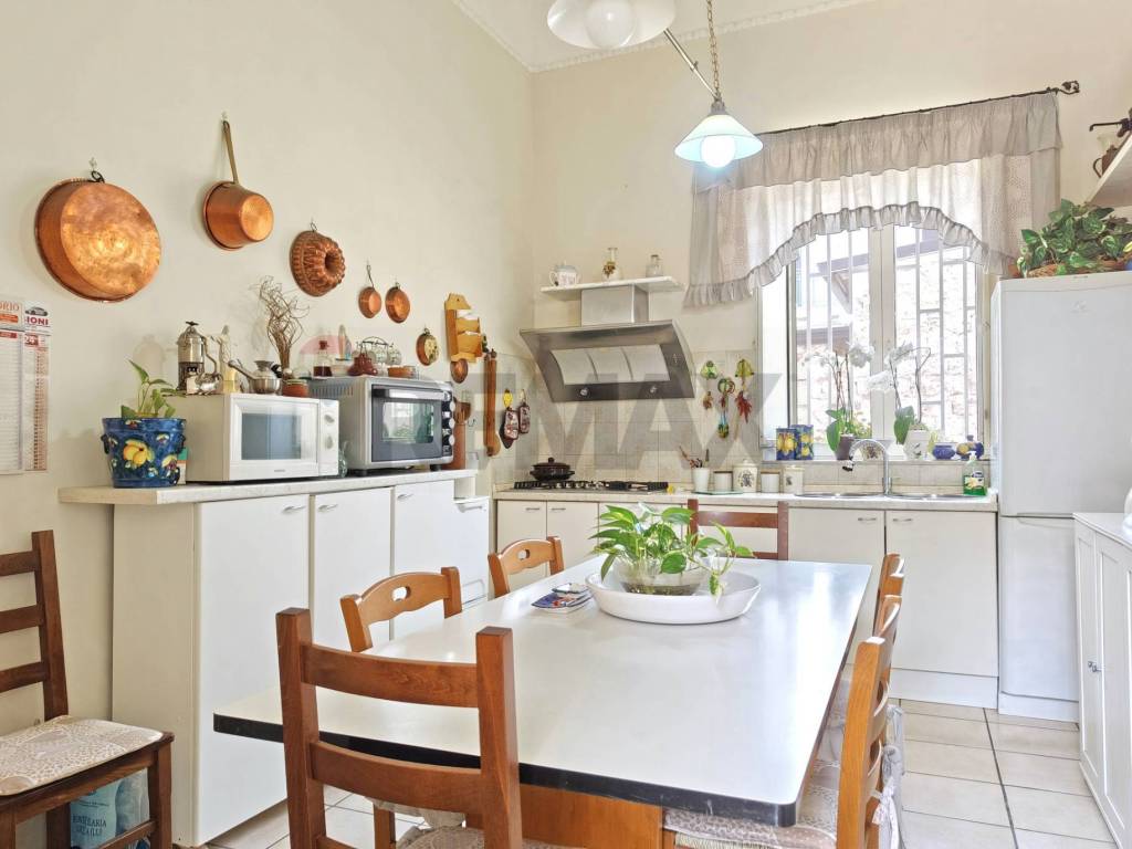 Appartamento a Caserta in via P. Brignola, 8 - Foto 2